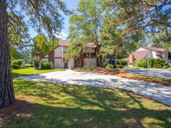 12825 Stillwood Dr, Savannah, GA 31419