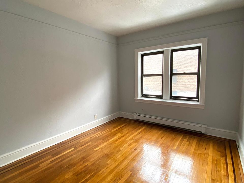 31 Quinby Ave White Plains NY Zillow