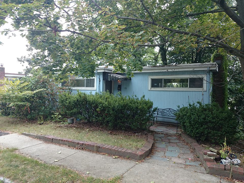 2nd image of 26 Margo Rd