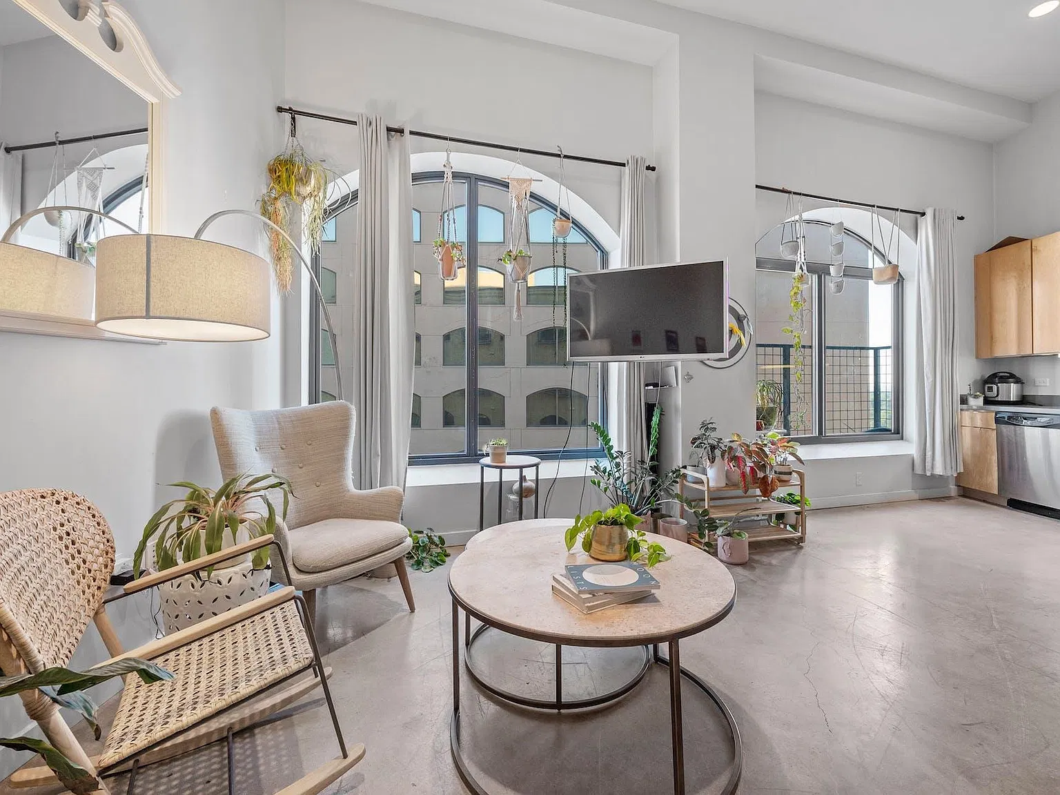 1 bed, 1.0 bath, 951 sqft, $2,195 — Photo 4