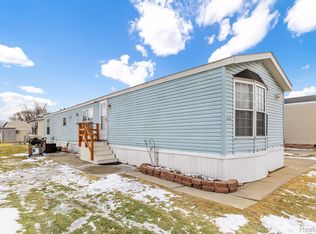 46308 Worlington Dr, Macomb, MI 48044