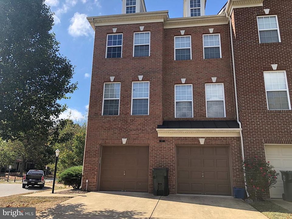 1st image of 107 Tall Grass Ln