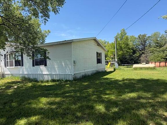 2nd image of 2906 S 33rd Rd
