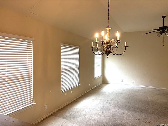 5th image of 644 MEADOW ARBOR LN