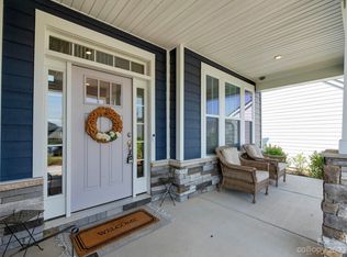 577 Red Wolf Ln, Clover, SC 29710
