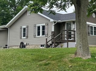 2440 S Esther Ave, Decatur, IL 62521