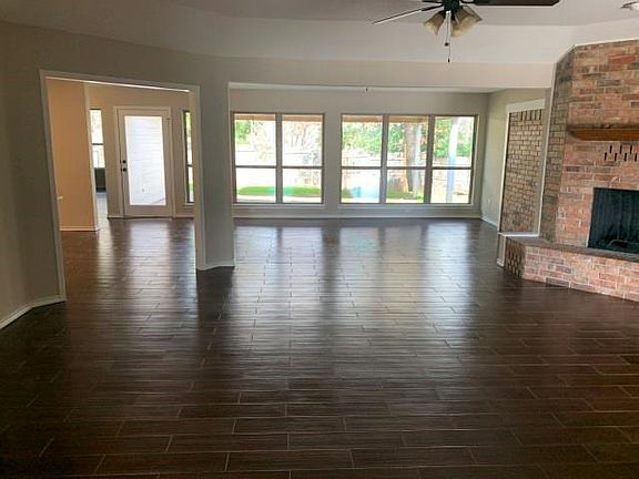 4th image of 5006 Tahoka Dr