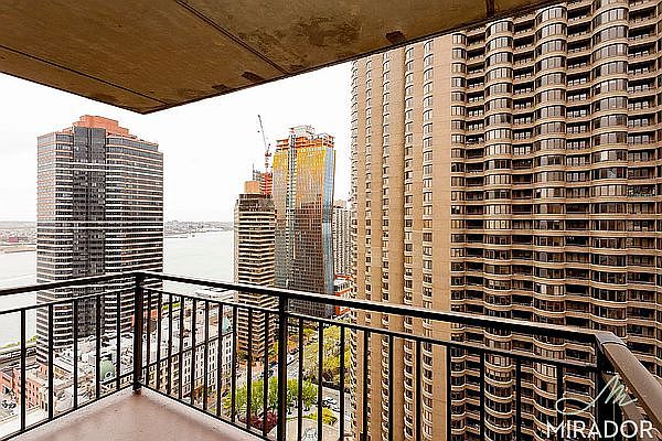 1st image of 330 E 39th St APT 34A