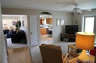 2nd image of 9427 Vicary Dr