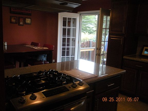 2nd image of 13906 Zaremba Dr