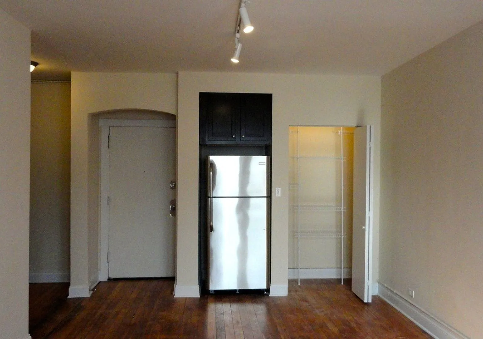 El Howard LLC — Photo 3