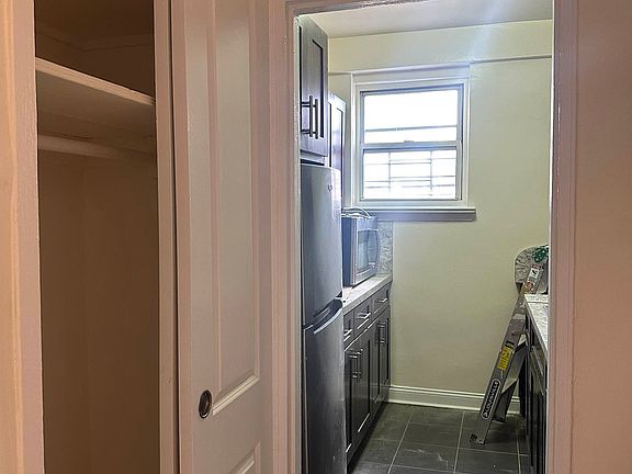 4th image of 8801 20th Ave #1B