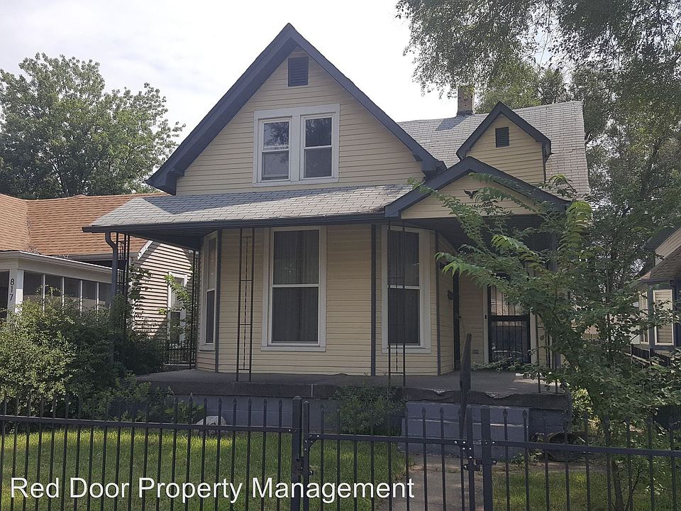 2nd image of 813 Camp St
