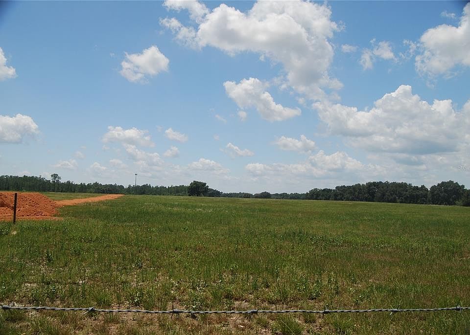 1st image of Erie St Lot 1