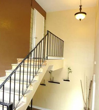 Bamboo Stairwell