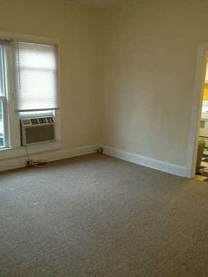 5th image of 705 Candler St #1