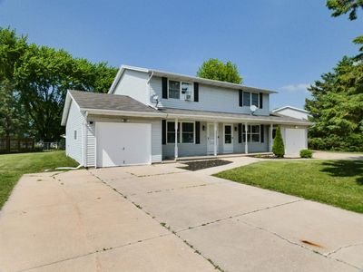 465 S Good Hope Rd, De Pere, WI, 54115