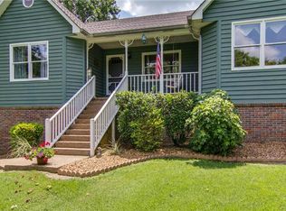 869 Mount Olivet Rd, Columbia, TN 38401