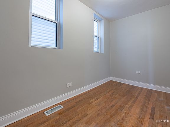 5th image of 4505 S Justine St