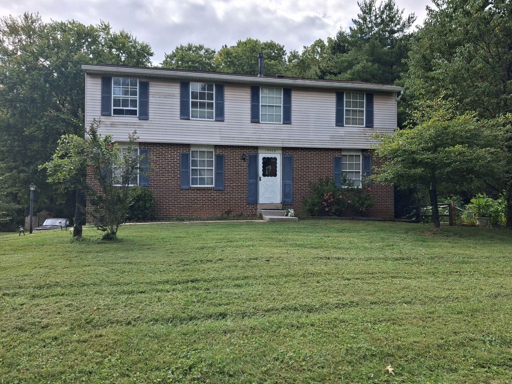 15408 Langside St - Property Image