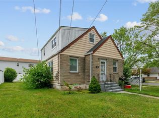 129 Belmont Blvd, Elmont, NY 11003