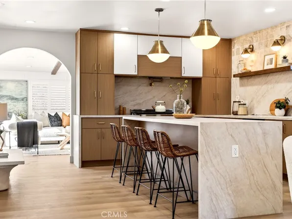 18101 Wharton Ln, Huntington Beach, CA 92646