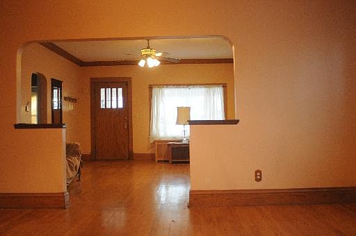 3rd image of 9518 S Homan Ave