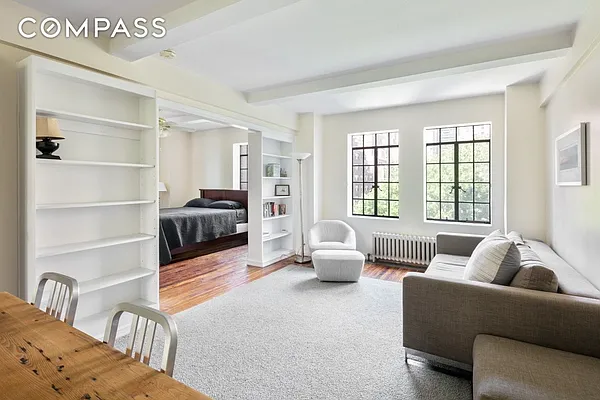 Sold by Compass | media 1