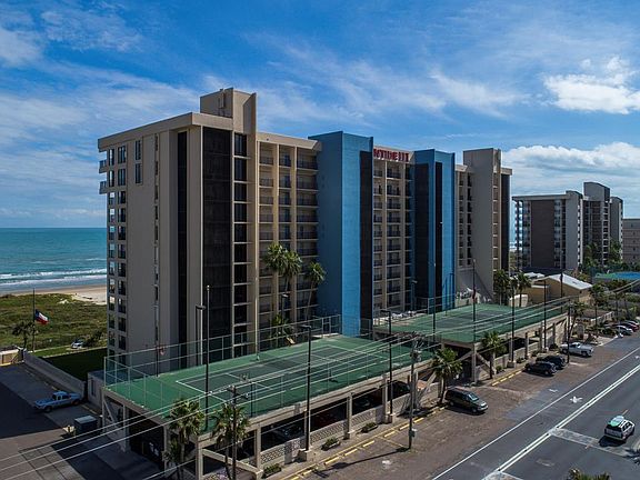 5th image of 3000 Gulf Blvd APT 1005