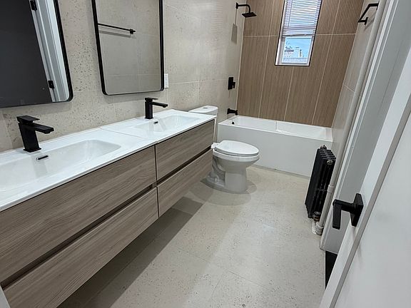 5th image of 330 50th St #46D