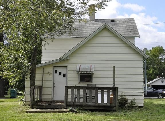5th image of 1507 N Sterling St