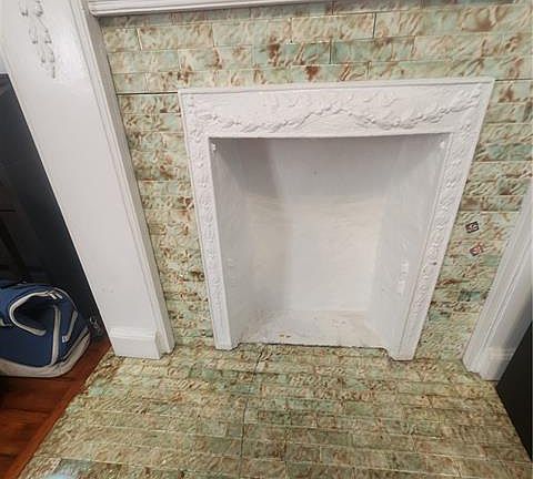 4th image of 1211 Coliseum St