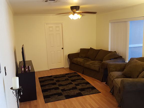 3rd image of 4021 E Delta Cir
