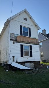 104 N Crawford Ave, New Castle, PA, 16101