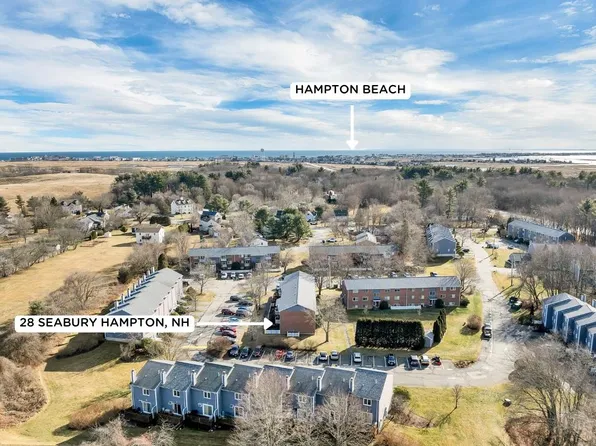 28 Seabury Road, Hampton, NH 03842