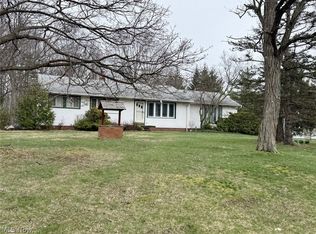 2919 Emerald Lakes Blvd, Wickliffe, OH 44092