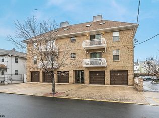 272-276 Walnut St #23B, Newark, NJ 07105