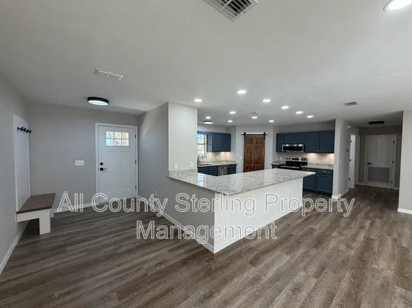 11880 49th Rd, Wellborn, FL 32094