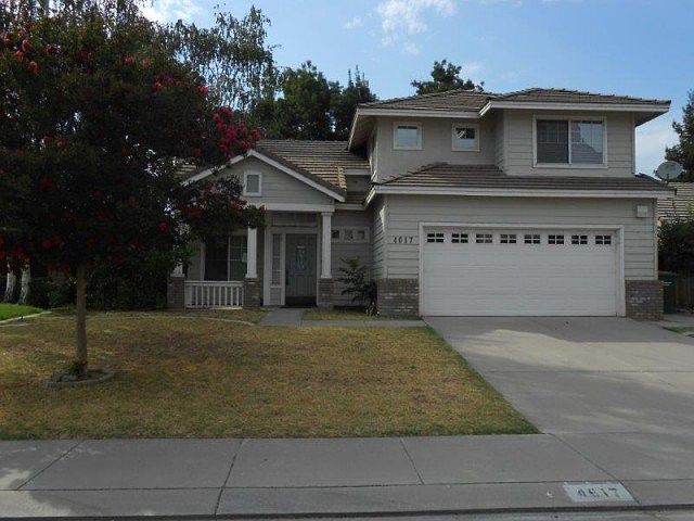 1st image of 4617 Strawflower Ln