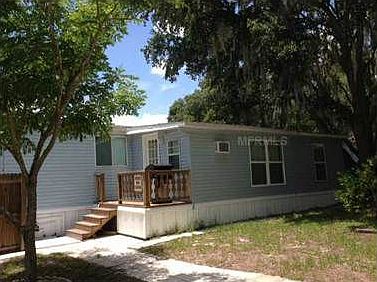 4th image of 821 Oakwood Cir