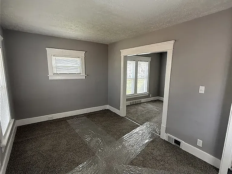 390 Cole Ave — Photo 25