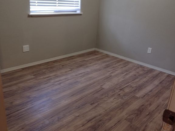 3rd image of 2624 92nd St S #B