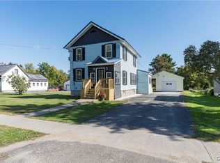 27 Sand St, Philadelphia, NY 13673