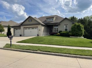 2711 Rutherford Dr, Columbia, MO 65201