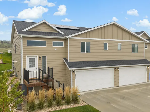 4449 Misty Woods Ln, Rapid City, SD 57701