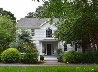 14 Ashkins Dr, Mendon, MA 01756