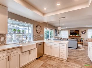 2702 La Duela Ln, Carlsbad, CA 92009