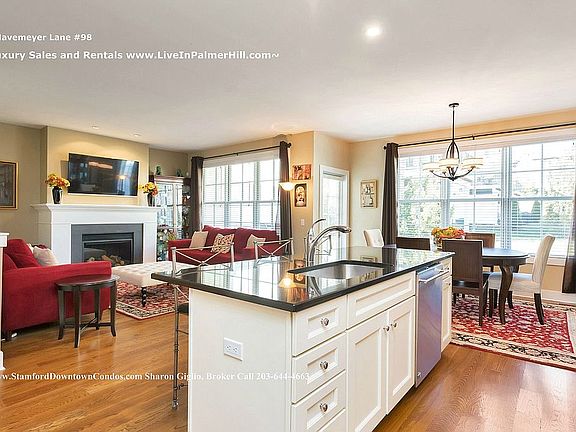 5th image of 77 Havemeyer Ln Unit 98