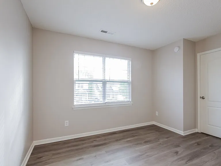 328 Amir Cir — Photo 12