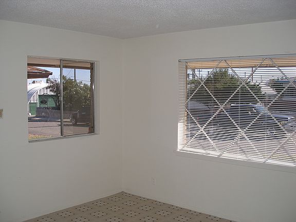 3rd image of 4019 Nashville Ave APT 1
